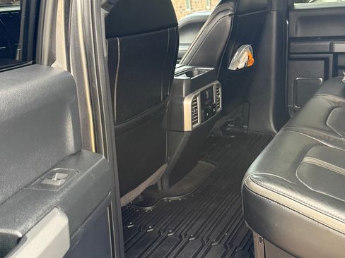 Used 2017 Ford F350 Platinum w/ FX4 Off-Road Package image 11