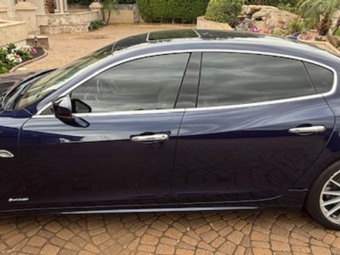 Used 2017 Maserati Quattroporte S GranLusso image 9