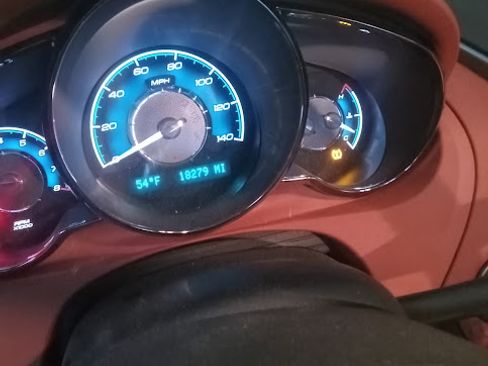 Used 2008 Chevrolet Malibu LTZ w/ Rear Power Package image 6