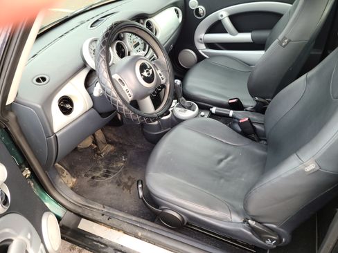 Used 2003 MINI Cooper Hardtop image 9