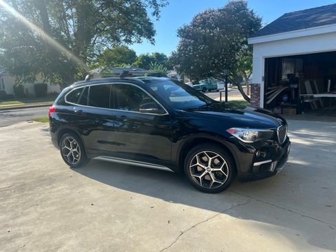 Used 2018 BMW X1 sDrive28i image 9
