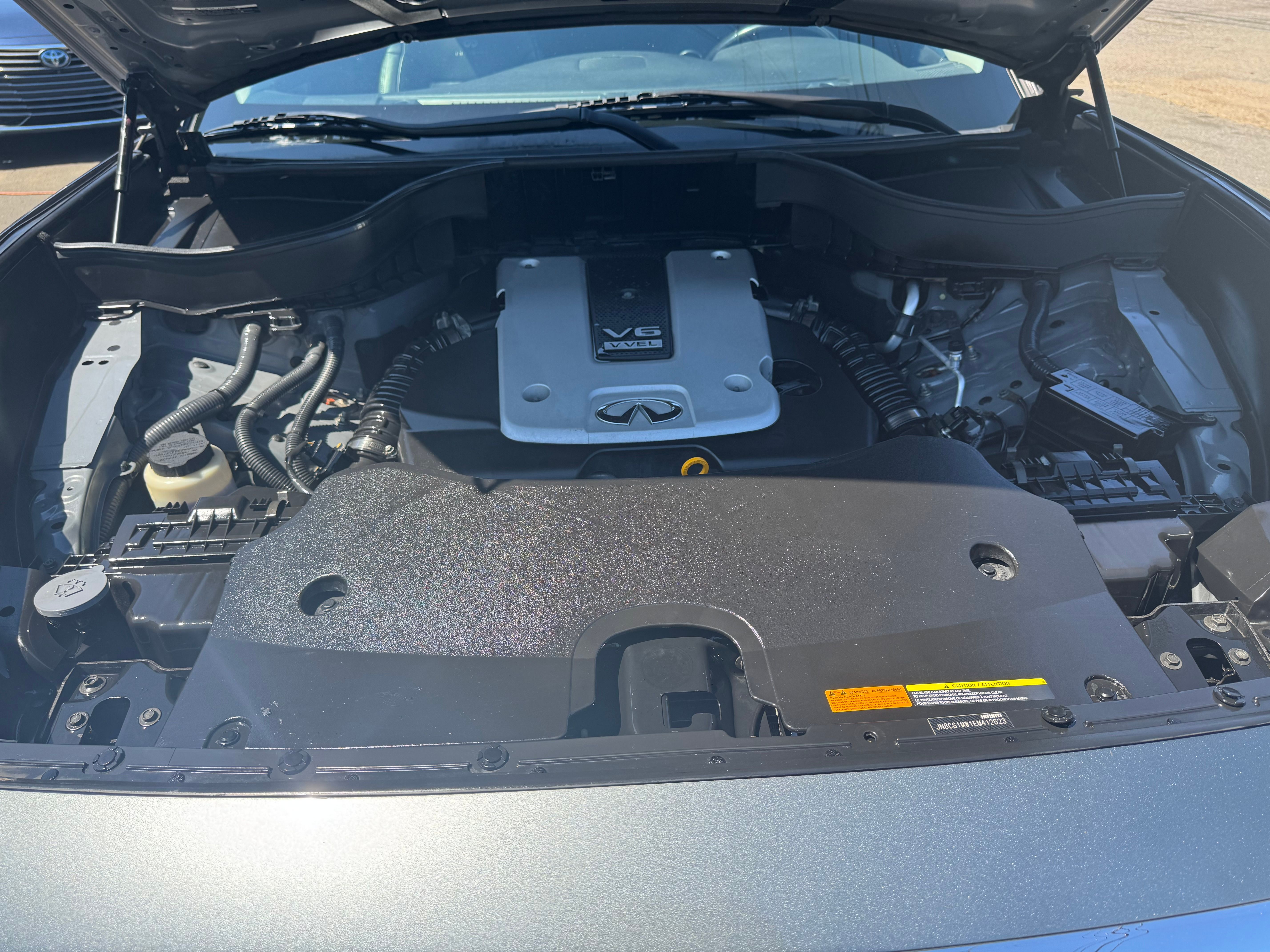 Used 2014 INFINITI QX70 AWD w/ Premium Package image 10