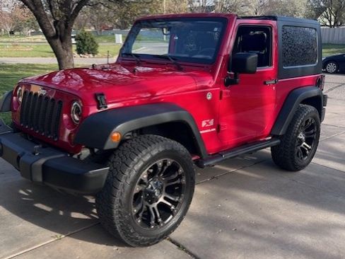 Used 2009 Jeep Wrangler X w/ Black Appearance Group image 15