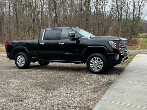 Used 2021 GMC Sierra 2500 Denali w/ Denali Ultimate Package image 1