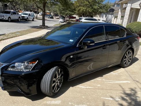 Used 2015 Lexus GS 350 w/ F Sport Package image 2