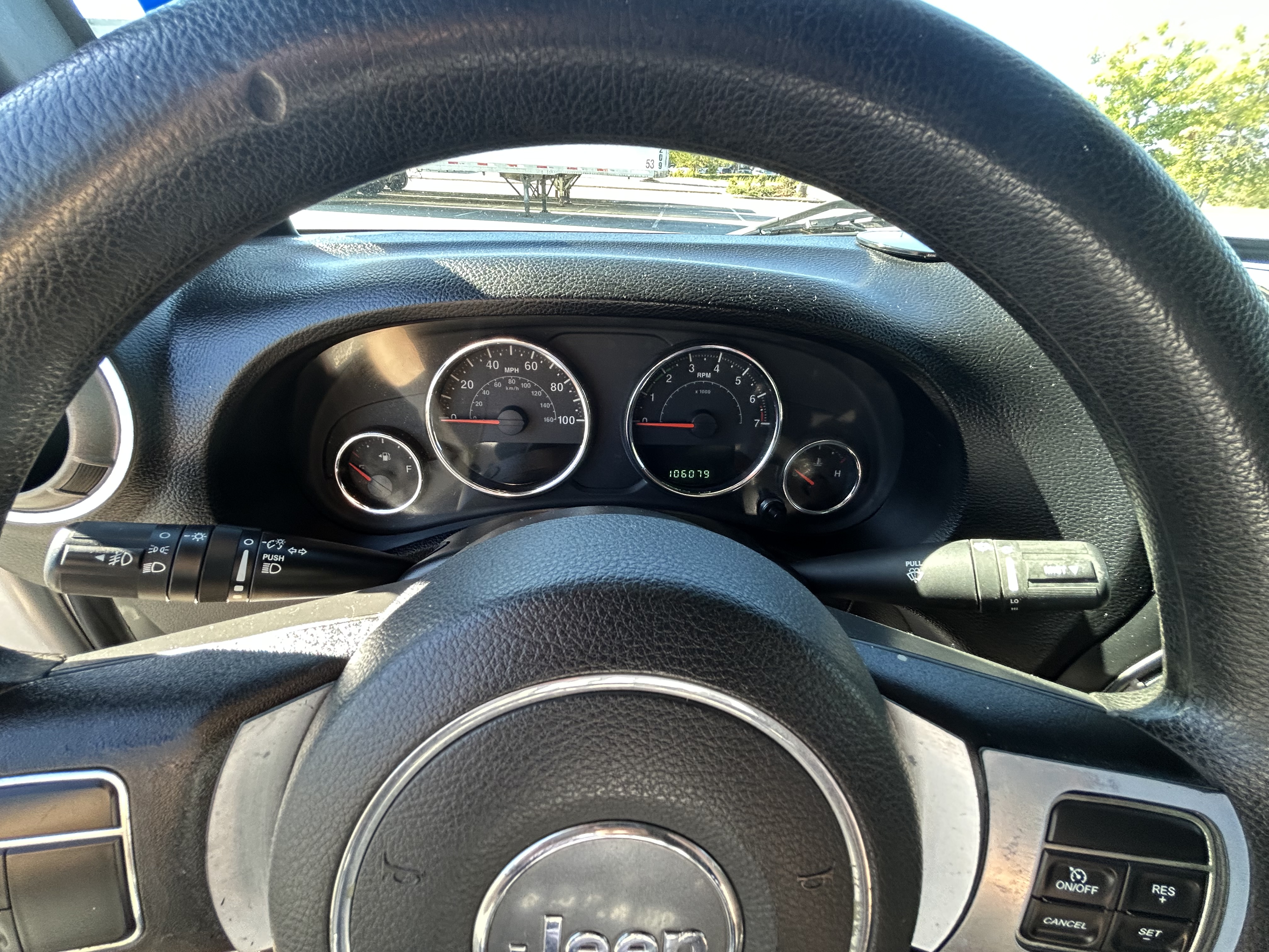 Used 2012 Jeep Wrangler Sport AWD/4WD image 11