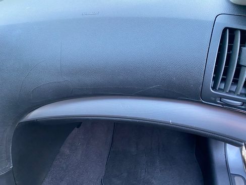 Used 2010 INFINITI G37 Sport image 17