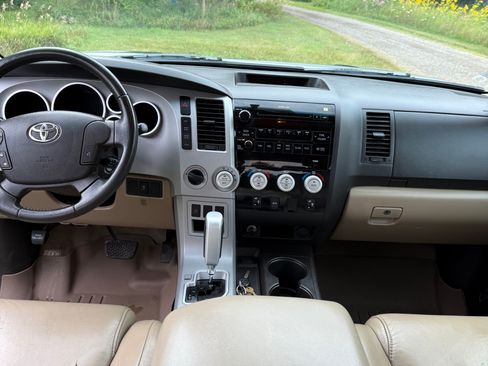 Used 2007 Toyota Tundra Limited AWD/4WD image 9