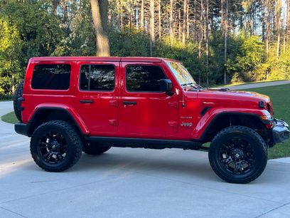 Used 2019 Jeep Wrangler Unlimited Sahara w/ Uconnect 4C Nav & Sound Group
