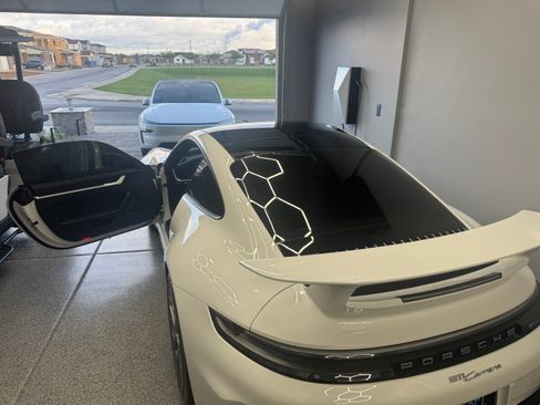 Used 2026 Porsche 911 Carrera image 4