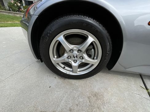 Used 2003 Honda S2000 image 10