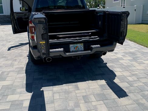Used 2019 RAM 1500 Limited RWD image 8