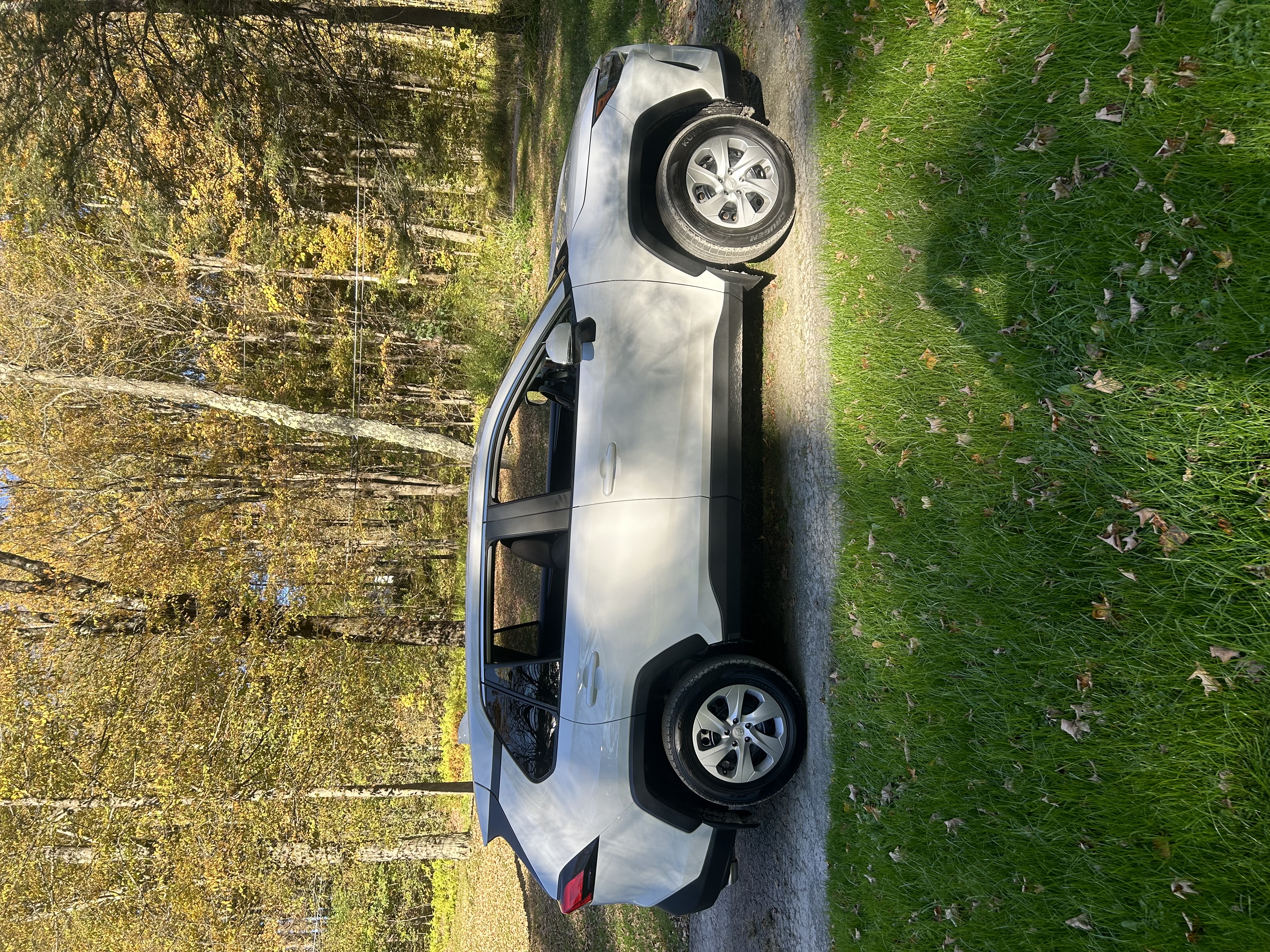 Used 2024 Toyota RAV4 LE AWD/4WD image 11