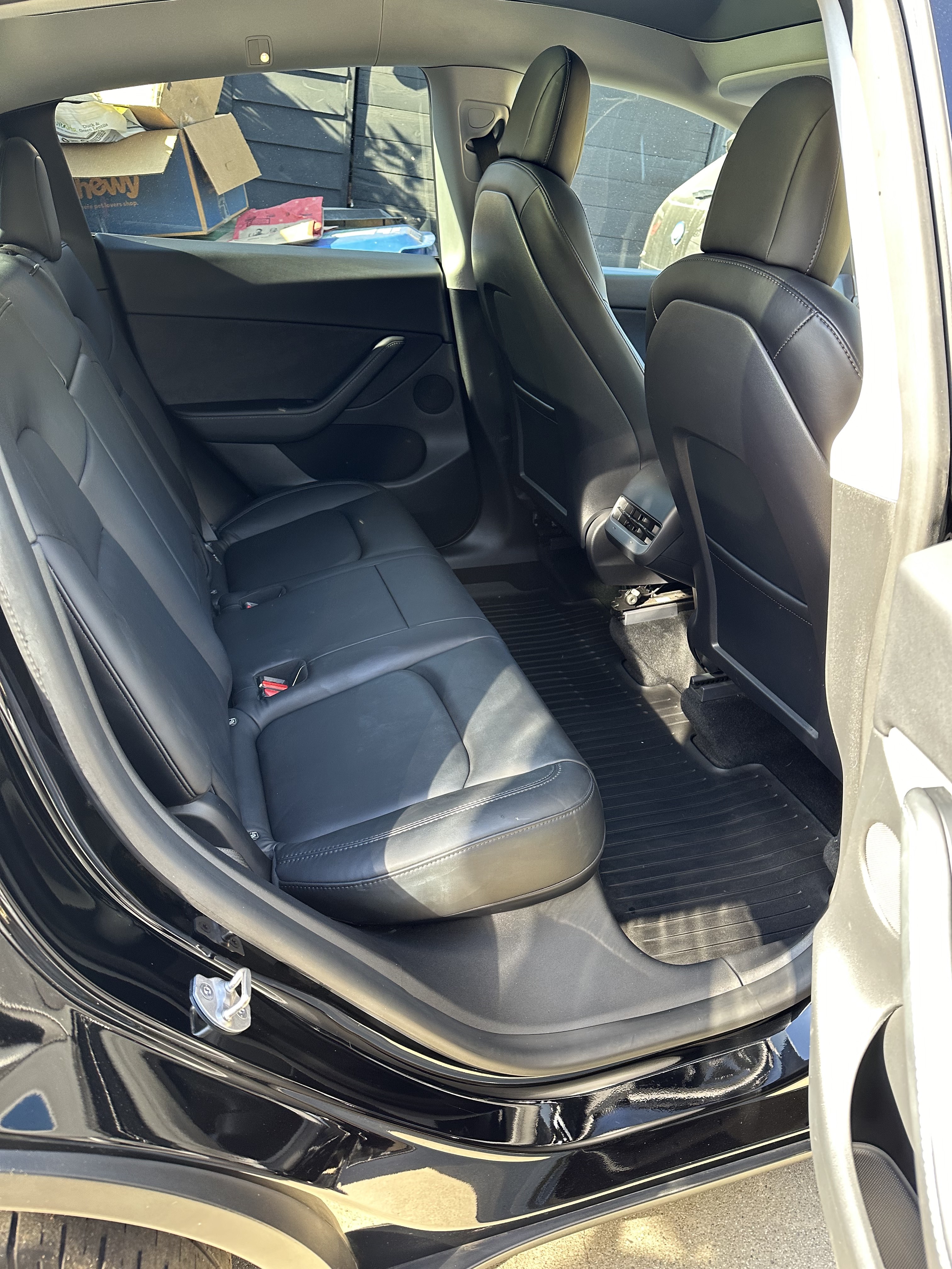 Used 2021 Tesla Model Y Long Range AWD/4WD image 8