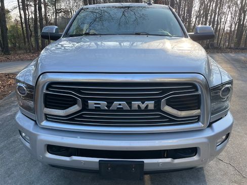 Used 2018 RAM 3500 Laramie Longhorn image 27