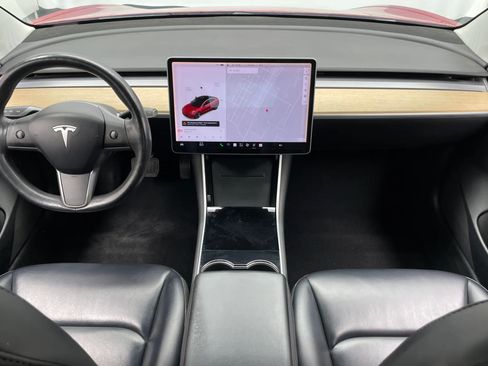 Used 2018 Tesla Model 3 Long Range RWD image 10