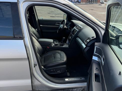 Used 2017 Ford Explorer Sport w/ Equipment Group 401A image 19