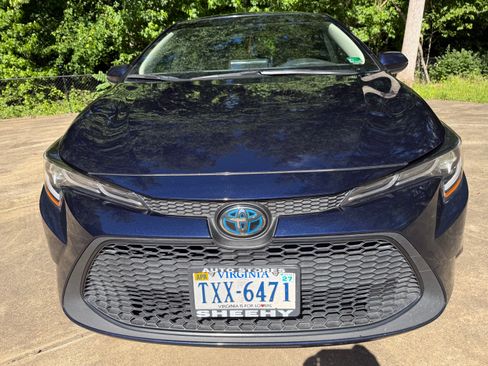 Used 2022 Toyota Corolla LE FWD image 10