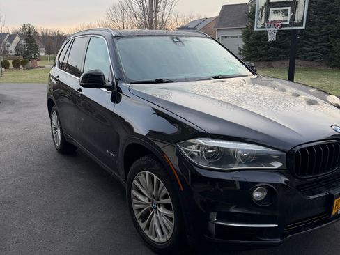 Used 2016 BMW X5 xDrive35i image 1
