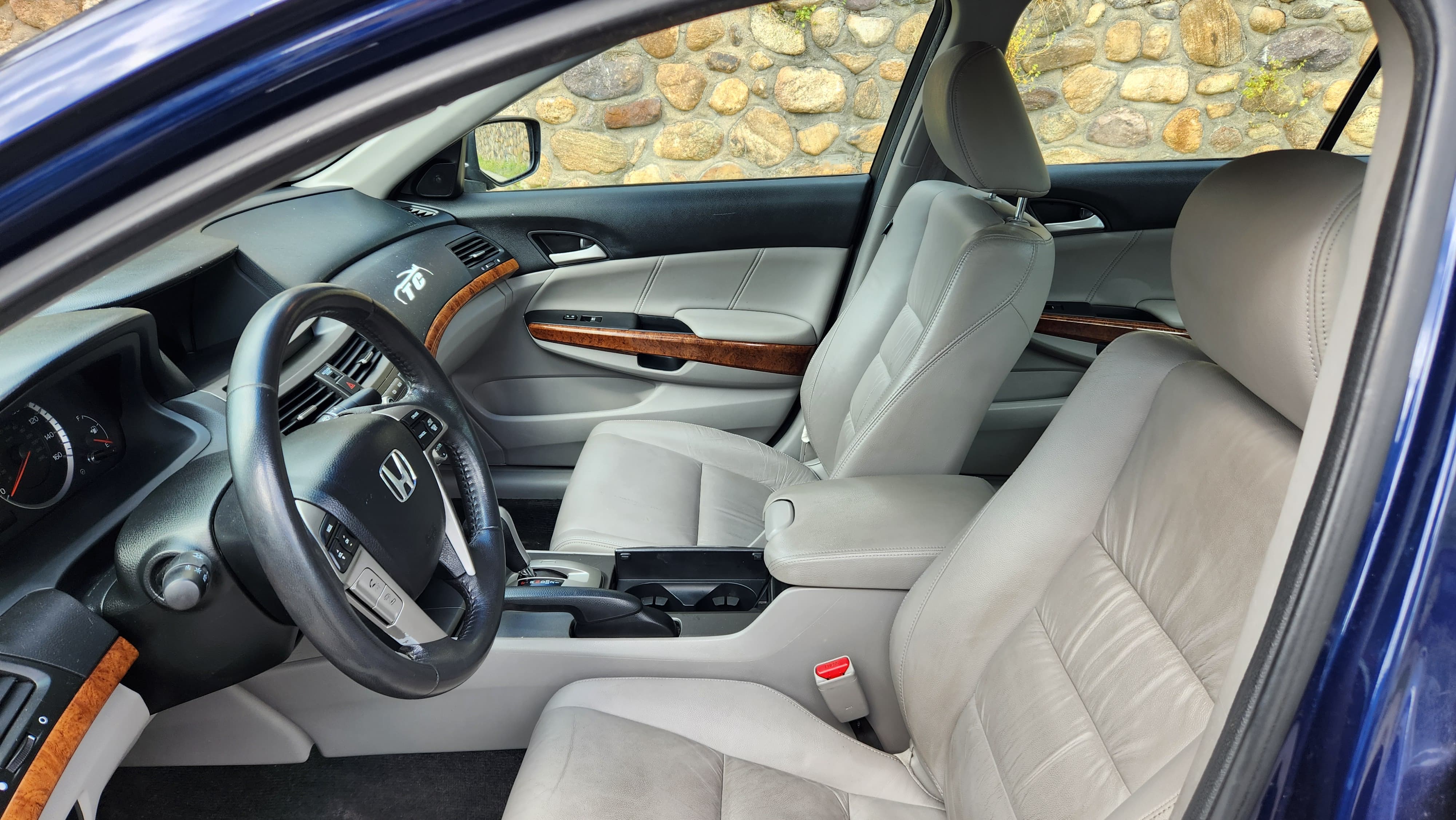 Used 2012 Honda Accord EX-L image 15