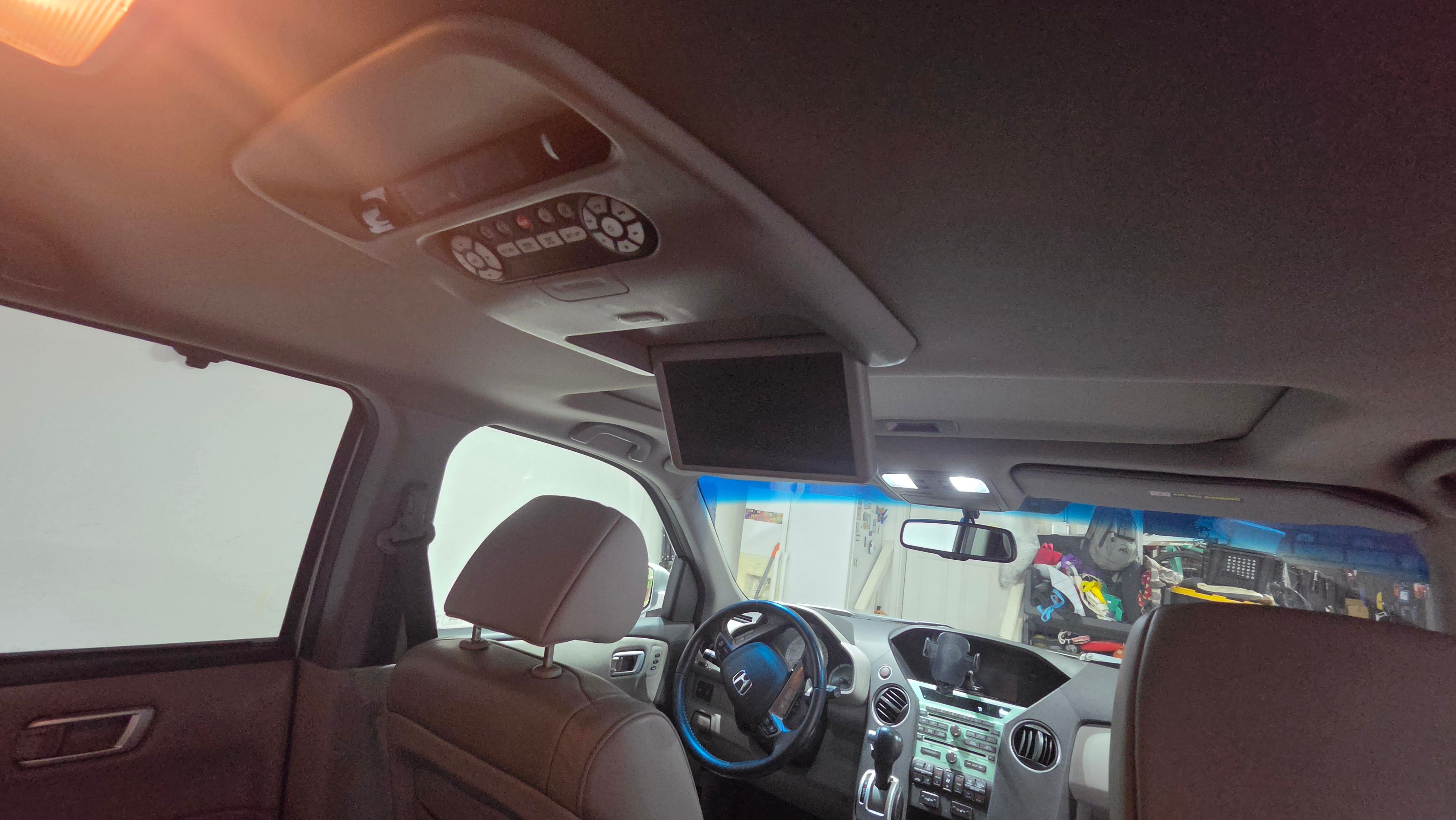Used 2011 Honda Pilot Touring image 9