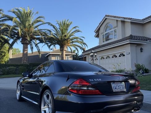 Used 2009 Mercedes-Benz SL 550 image 9