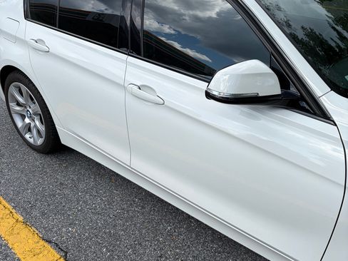 Used 2015 BMW 320i Sedan RWD image 10