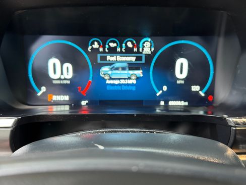 Used 2023 Ford F150 Lariat AWD/4WD image 10