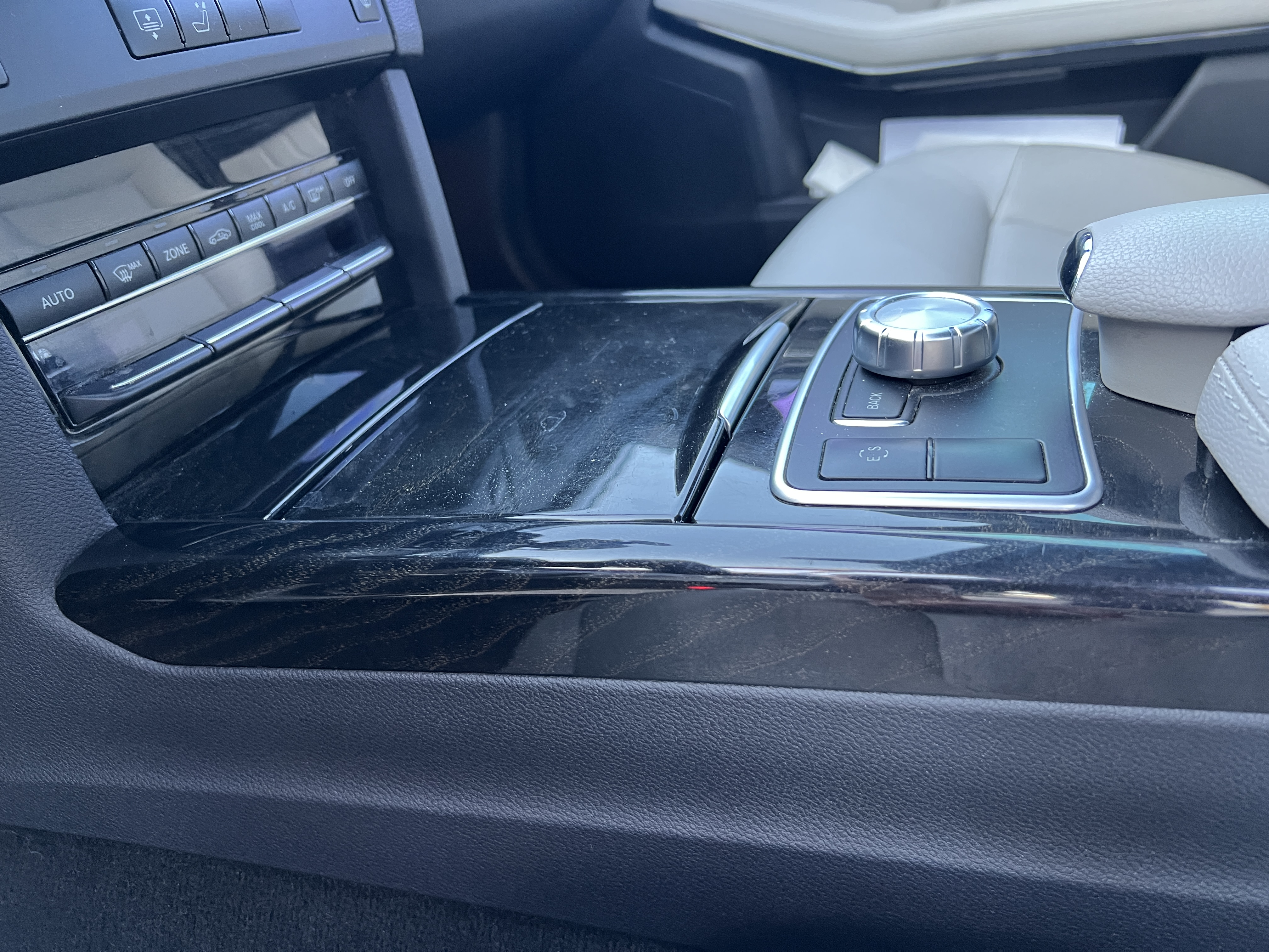 Used 2013 Mercedes-Benz E 350 Sedan image 8