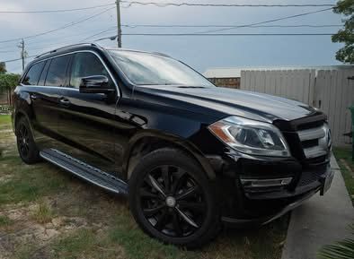 Used 2014 Mercedes-Benz GL 450 4MATIC image 1
