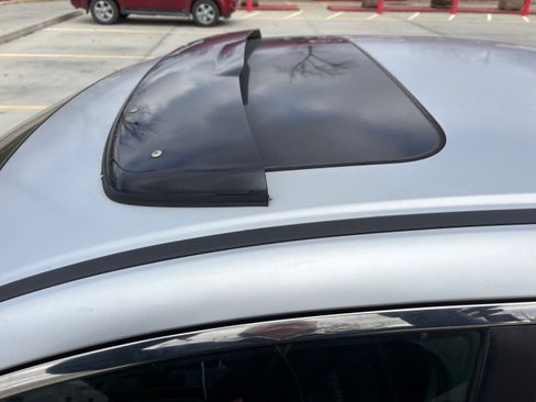 Used 2009 Honda Accord EX-L image 5