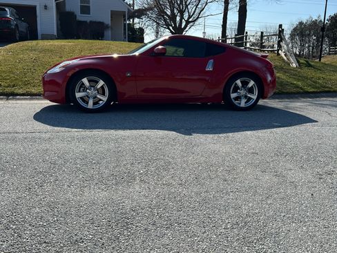 Used 2012 Nissan 370Z Coupe image 10