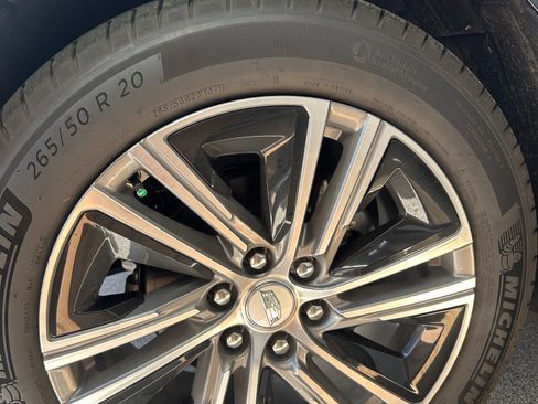 Used 2024 Cadillac Lyriq Luxury w/ LPO, Floor Liner Package image 9