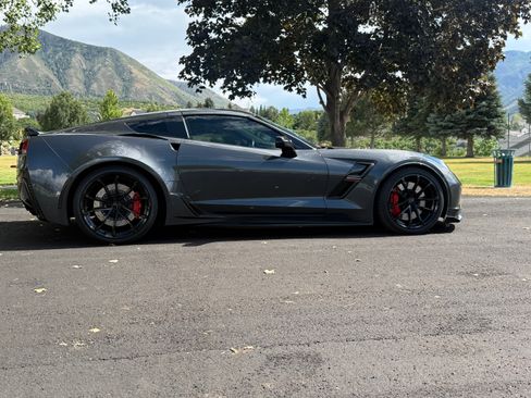 Used 2017 Chevrolet Corvette Grand Sport RWD image 10