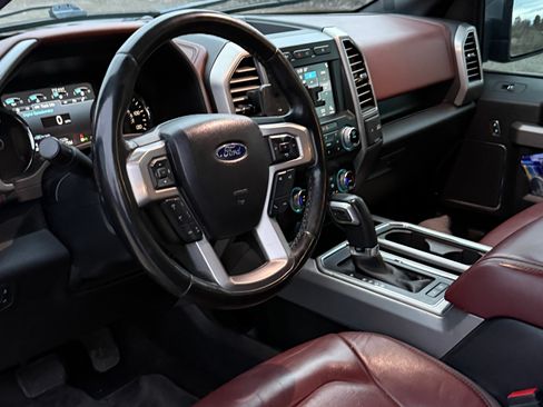 Used 2019 Ford F150 Platinum w/ Equipment Group 701A Luxury image 8