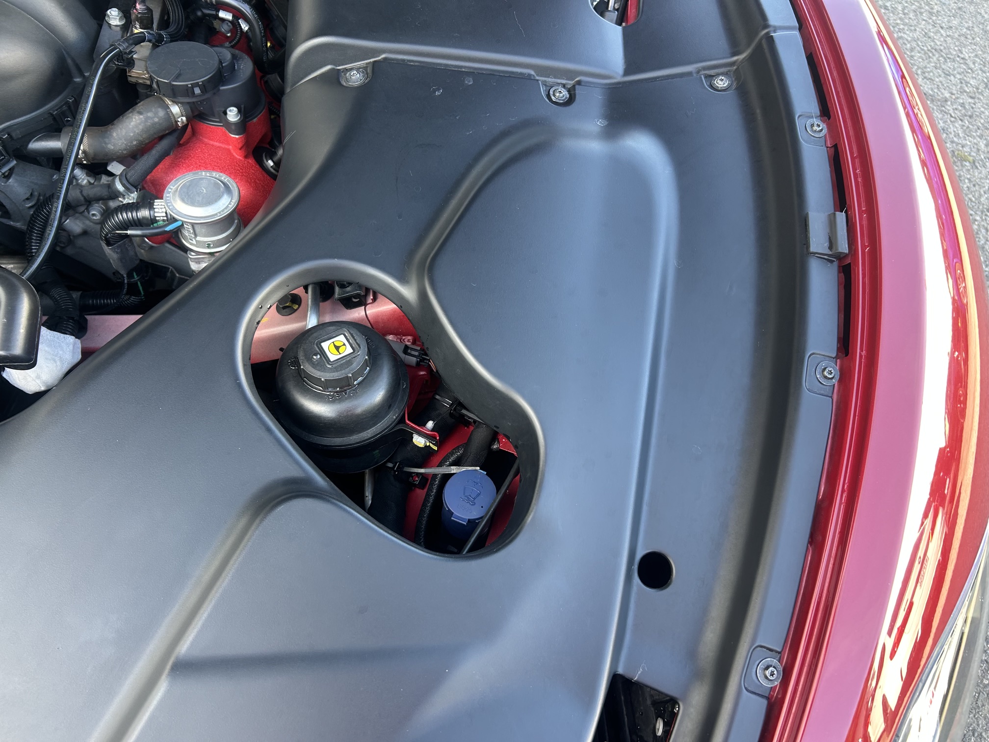 Used 2013 Maserati GranTurismo Sport RWD image 11