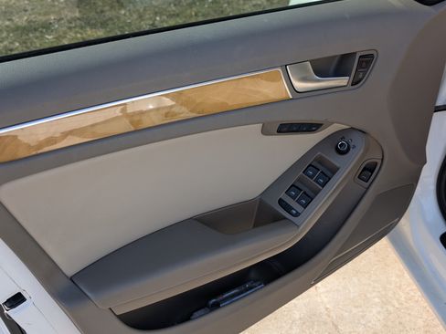 Used 2009 Audi A4 2.0T Premium Plus image 9