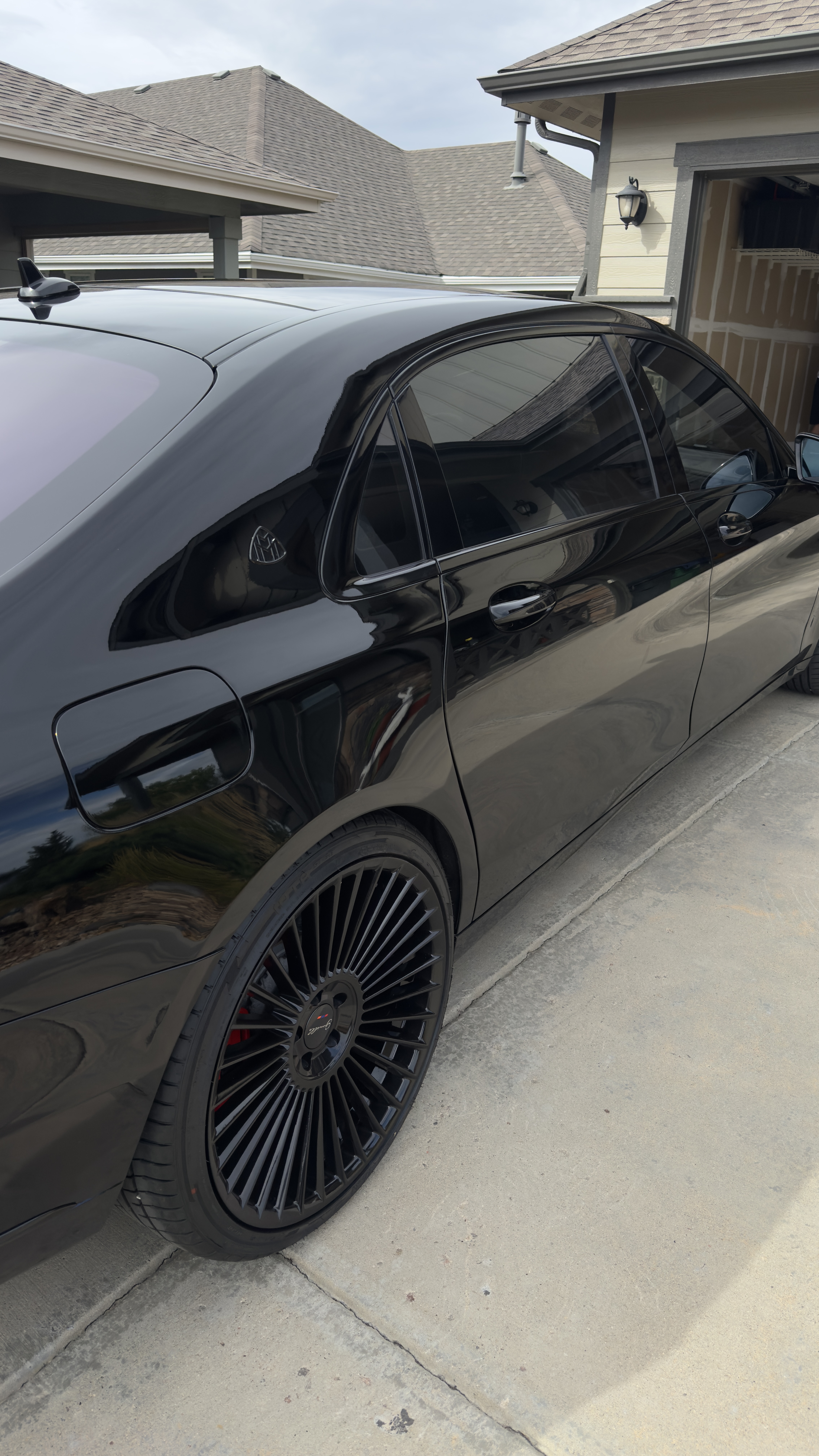 Used 2016 Mercedes-Benz Maybach S 600 image 9