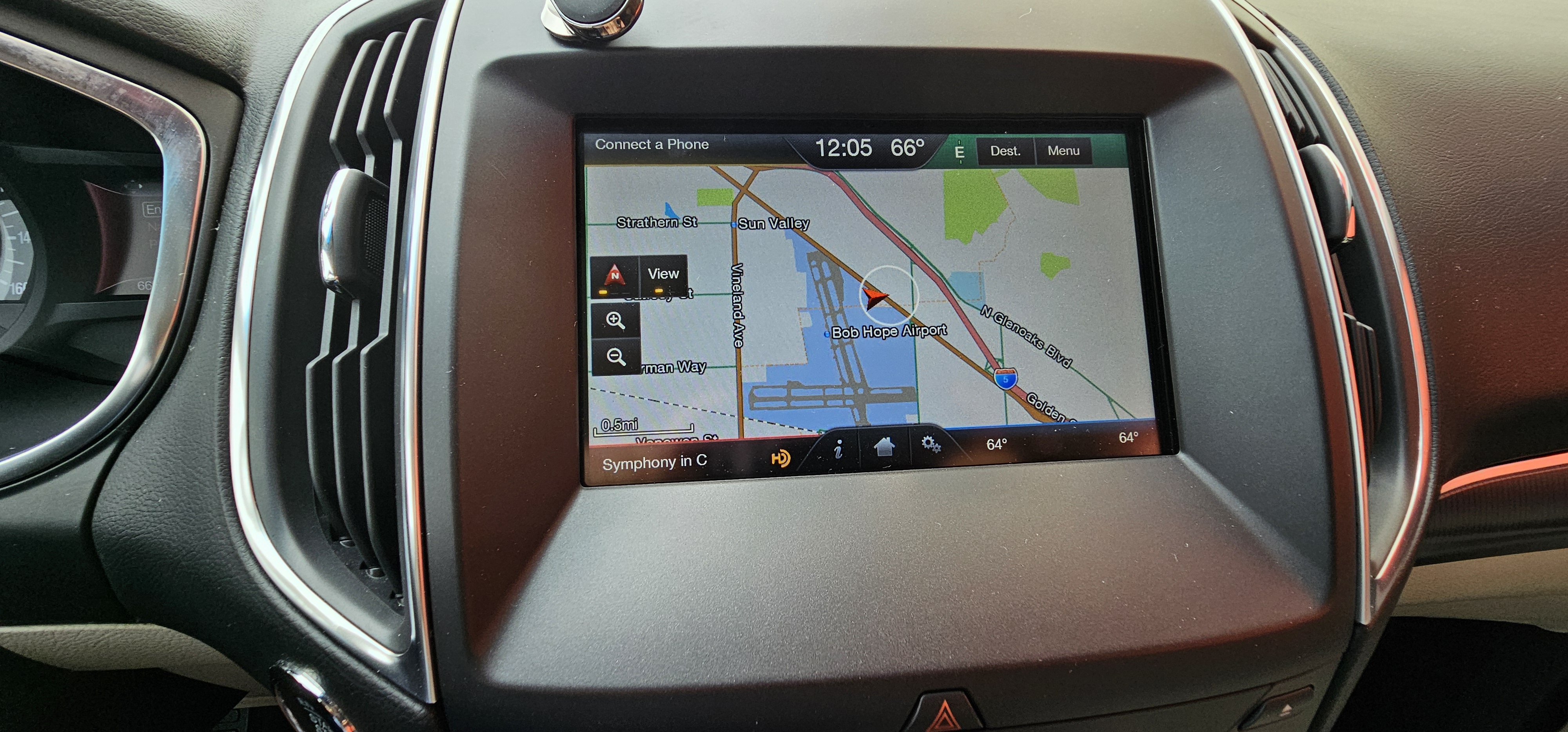 Used 2015 Ford Edge Titanium w/ Equipment Group 302A FWD image 19