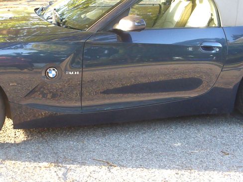 Used 2003 BMW Z4 3.0i RWD image 10