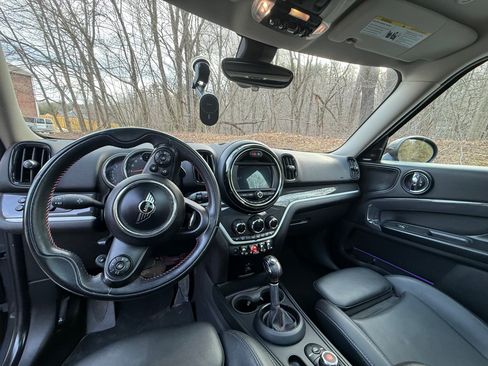 Used 2019 MINI Cooper Countryman S image 6