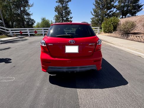Used 2010 Toyota Matrix S AWD/4WD image 4
