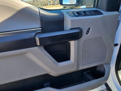 Used 2018 Ford F350 XL image 18