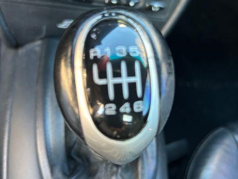 Used 2001 Porsche Boxster S image 22