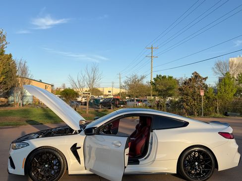 Used 2020 BMW M8 Competition w/ M Driver's Package AWD/4WD image 31