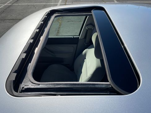 Used 2000 Volkswagen Jetta GLS image 17