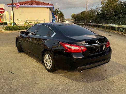 Used 2016 Nissan Altima 2.5 image 4
