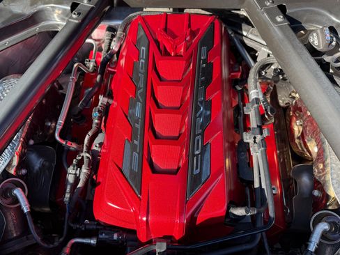 Used 2021 Chevrolet Corvette Stingray Preferred Cpe w/ Z51 Performance Package image 10