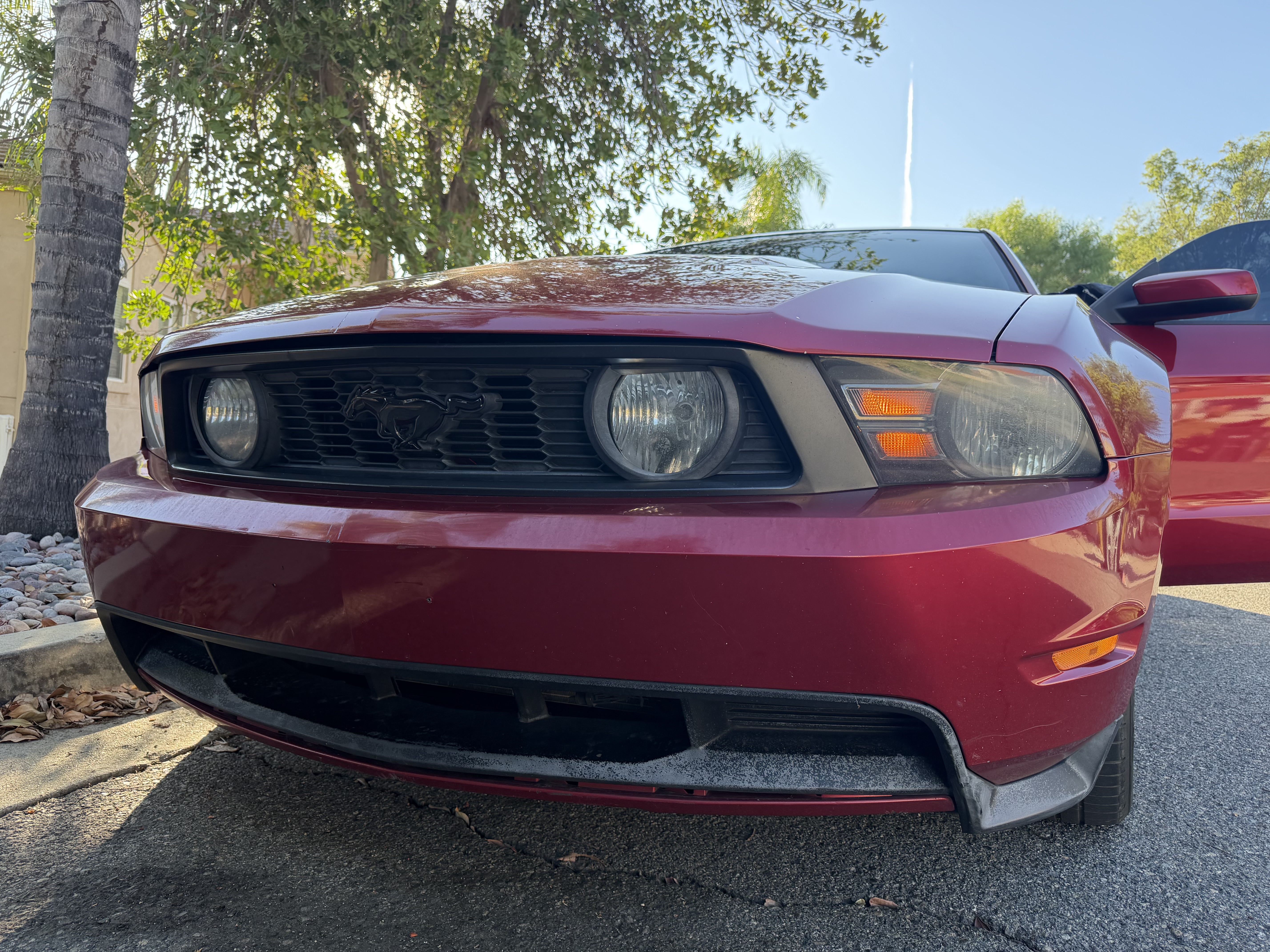 Used 2010 Ford Mustang GT Premium RWD image 8