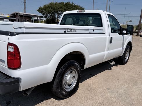 Used 2016 Ford F250 XL RWD image 4
